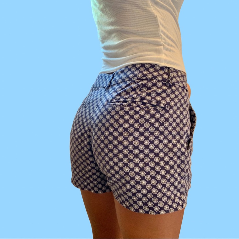 Comfy basic shorts